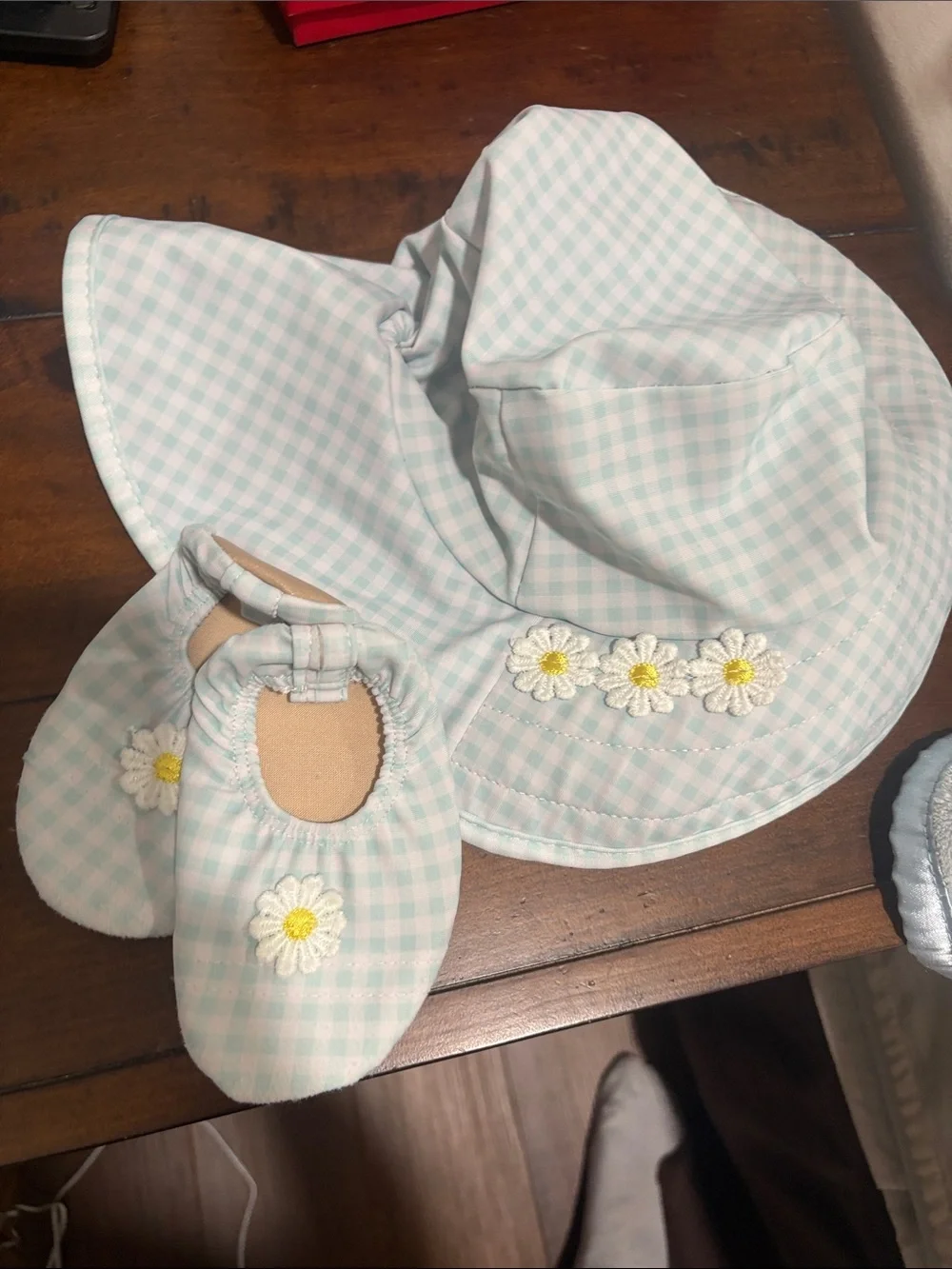 Little Me baby Aqua Gingham Sun Hat & Soft Shoe Set with Daisies